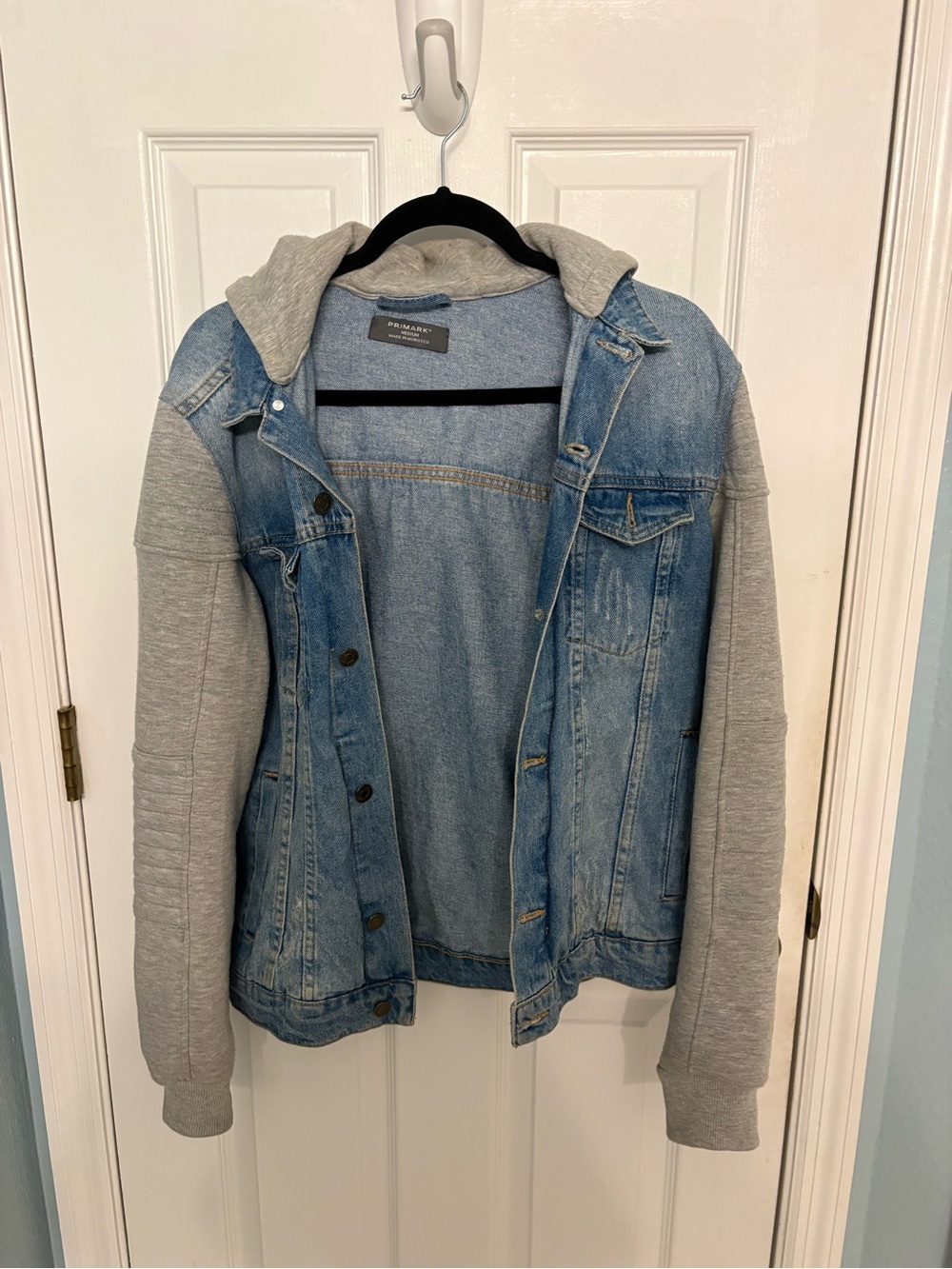 Primark Hooded Denim Jacket | European Exclusive | Size Medium